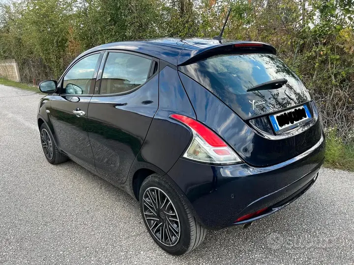 Lancia Ypsilon 2021 photo 4