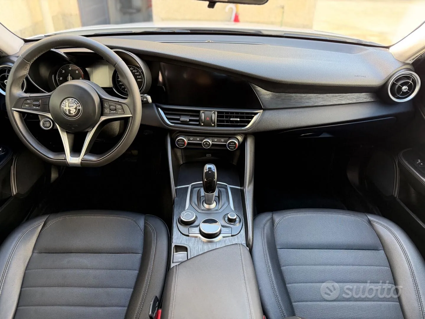 Alfa Romeo Giulia 2018 photo 5
