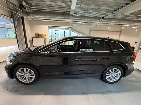 Skoda Enyaq 2023 photo 3