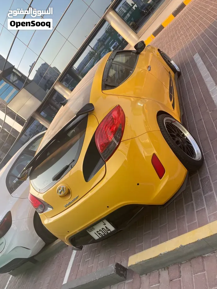 Hyundai Veloster