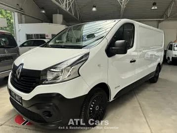 Renault Trafic 2017 photo 2