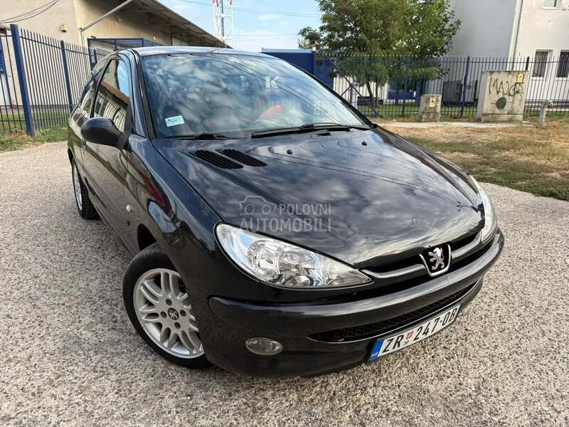 Peugeot 206 2005 photo 5
