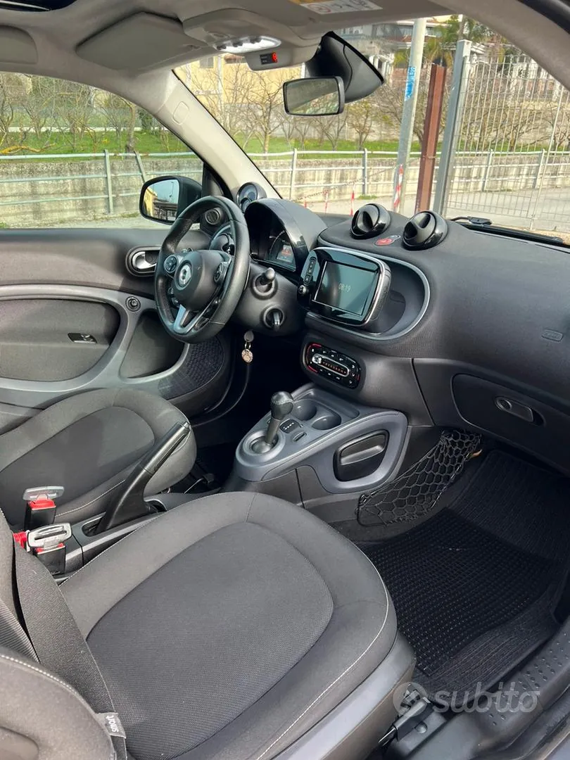 Smart Fortwo 2017 photo 5