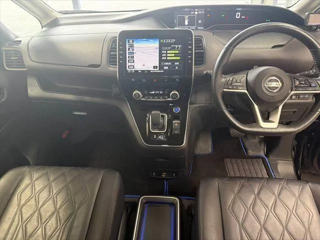 Nissan Serenade 2020 photo 3