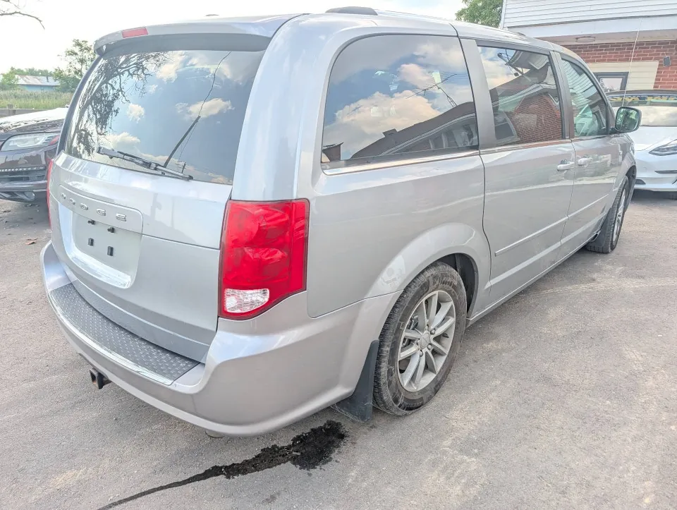 Dodge Grand Caravan 2014 photo 4