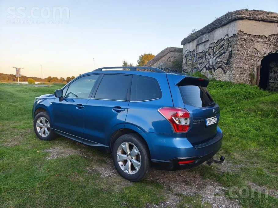 Subaru Forester 2014 photo 2