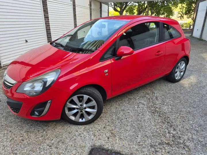 Vauxhall Corsa 2014 photo 2