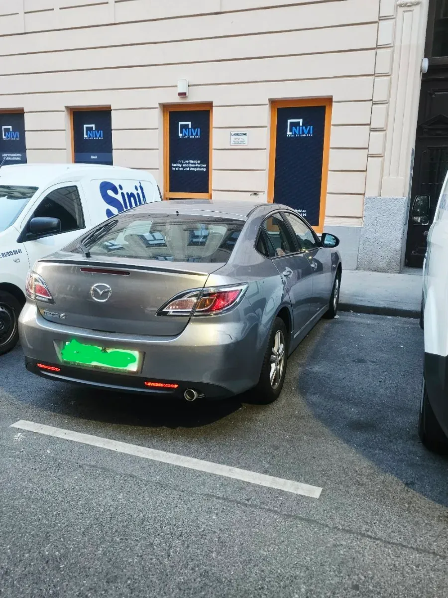 Mazda Mazda6 2010 photo 2