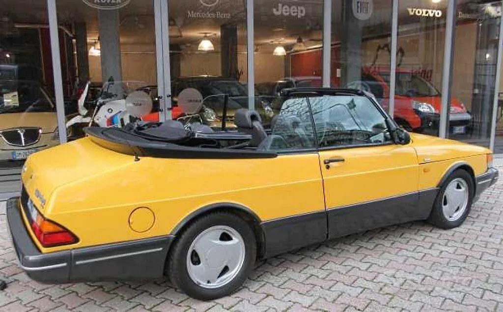 Saab 900 Cabrio 1991 photo 2