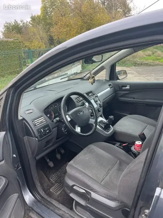 Ford Focus 2004 photo 3