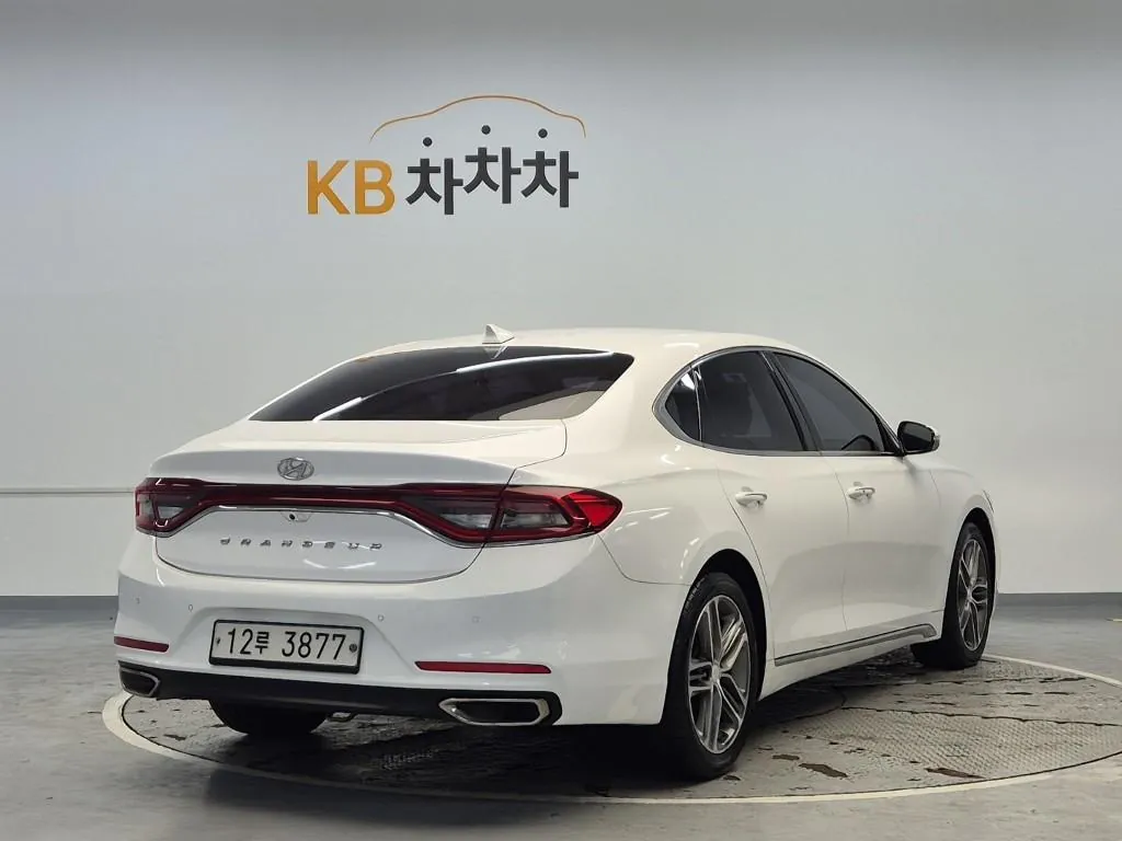 Hyundai Grandeur 2019 photo 3