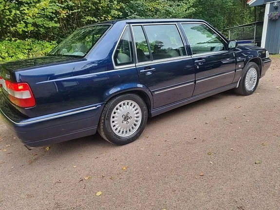Volvo S90 1998 photo 2