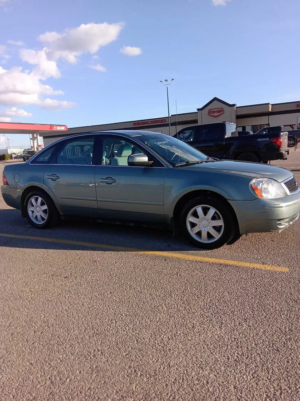 Ford 5000 2005 photo 3