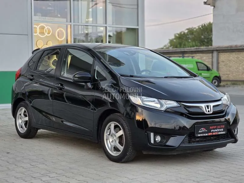 Honda Jazz 2015 photo 3