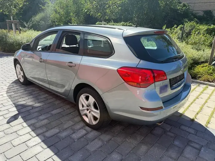 Opel Astra Kombi