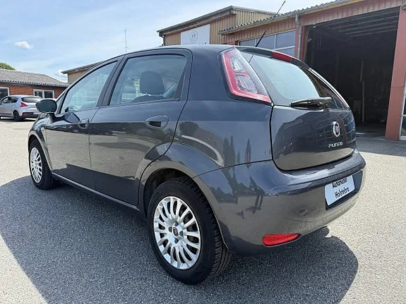 Fiat Punto 2013 photo 4
