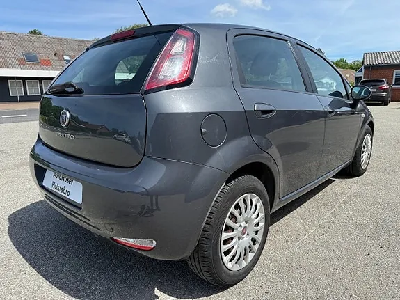 Fiat Punto 2013 photo 5
