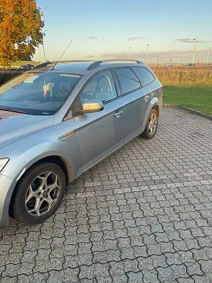 Ford Mondeo 2010 photo 3