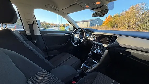 Volkswagen T-Roc 2022 photo 5