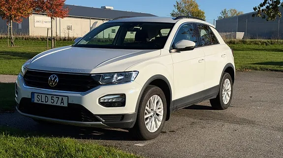 Volkswagen T-Roc 2022 photo 2
