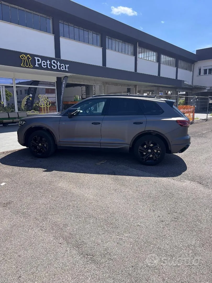 Volkswagen Touareg 2023 photo 4