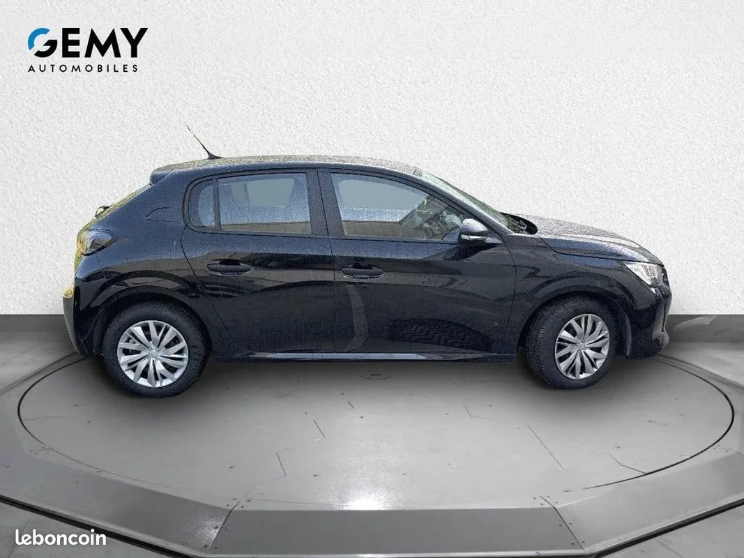 Peugeot 208 2022 photo 4