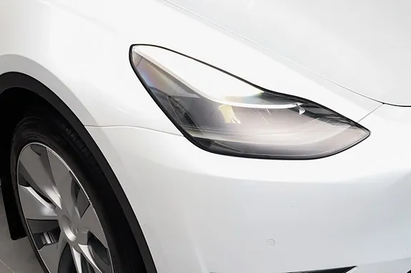 Tesla Model Y 2021 photo 3