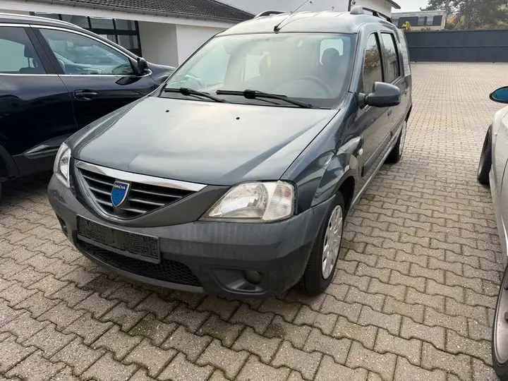 Dacia Logan