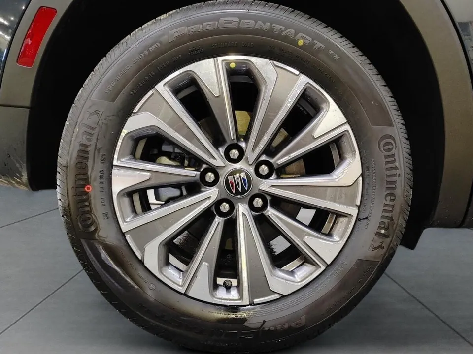 Buick Envision 2026 photo 5