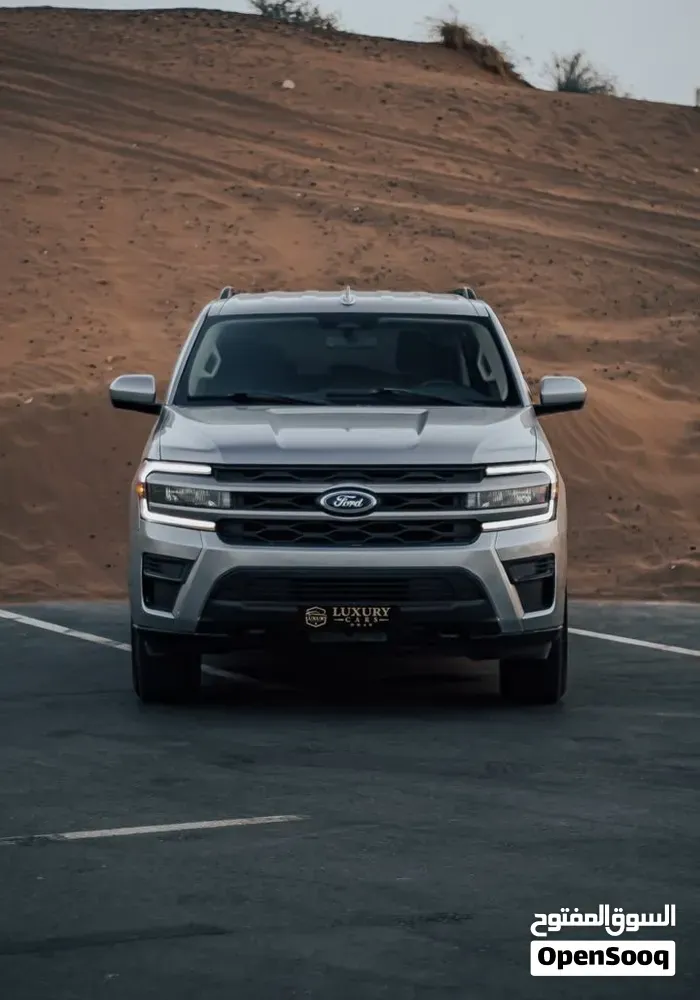 Ford Expedition 2022 photo 2