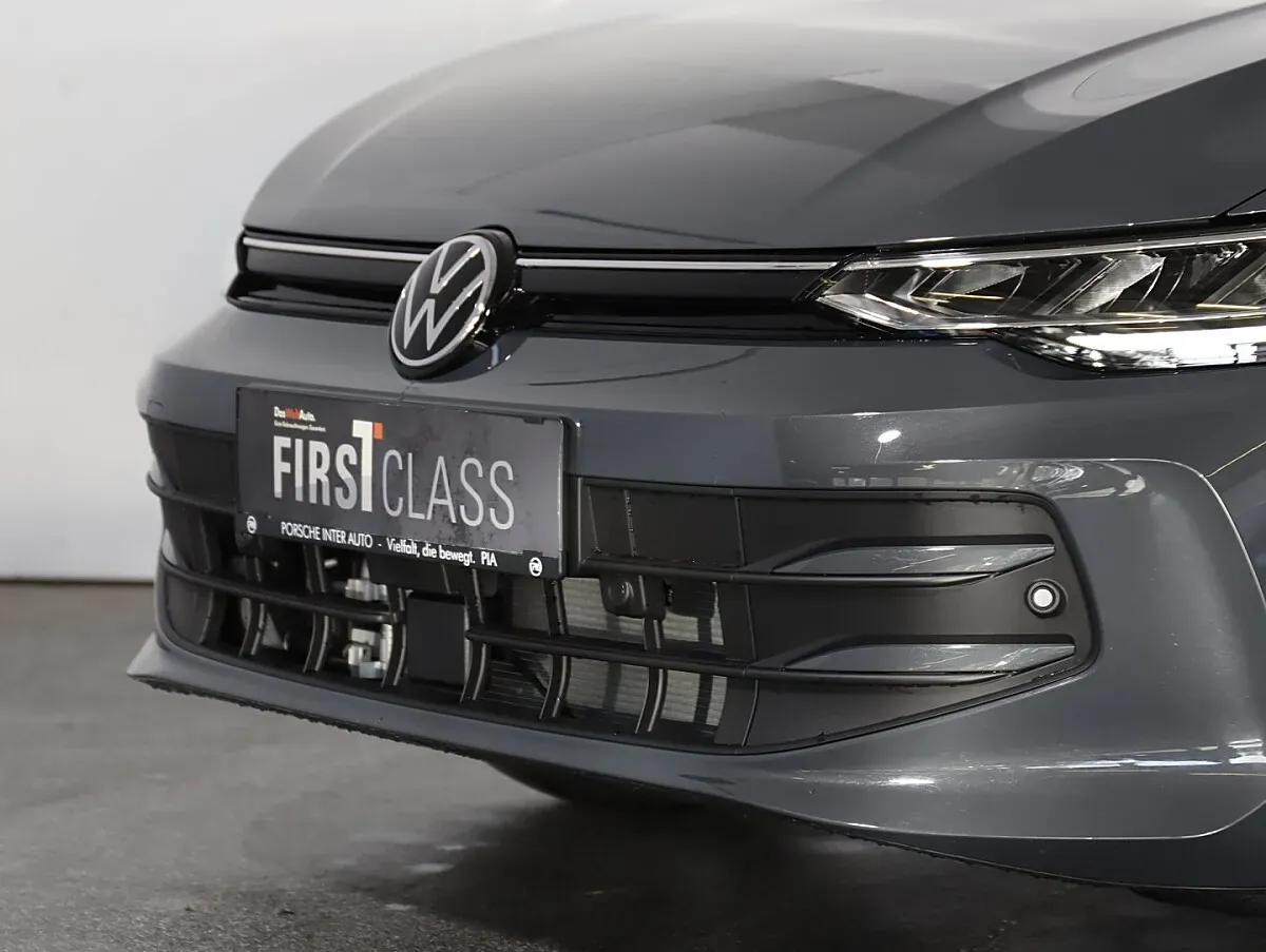 Volkswagen Golf 2026 photo 3