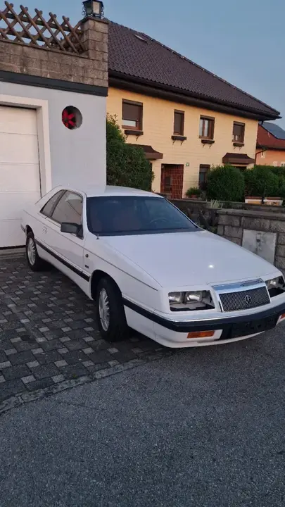 Chrysler Le Baron 1991 photo 3