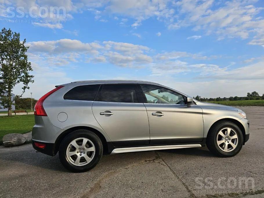 Volvo Xc60 2010 photo 2