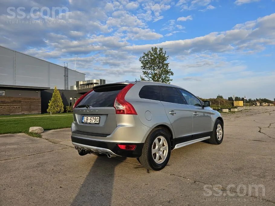 Volvo Xc60 2010 photo 3