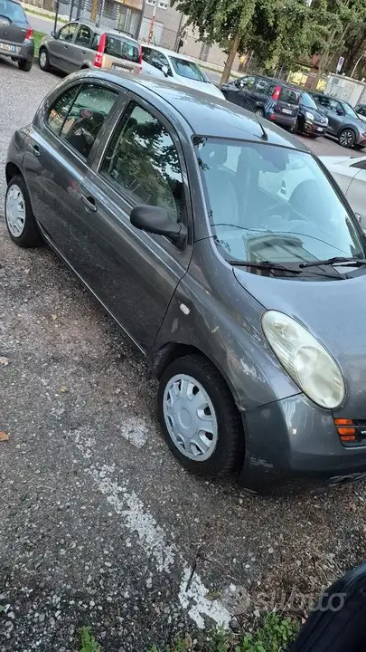 Nissan Micra 2003 photo 5