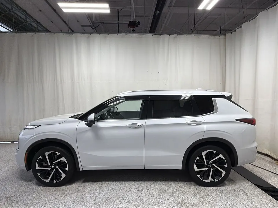Mitsubishi Outlander 2024 photo 5