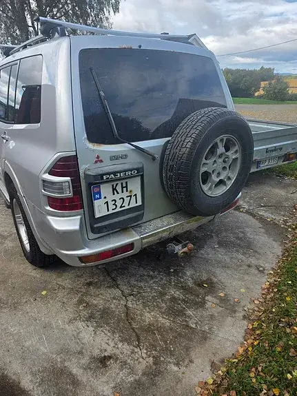 Mitsubishi Pajero 2002 photo 2