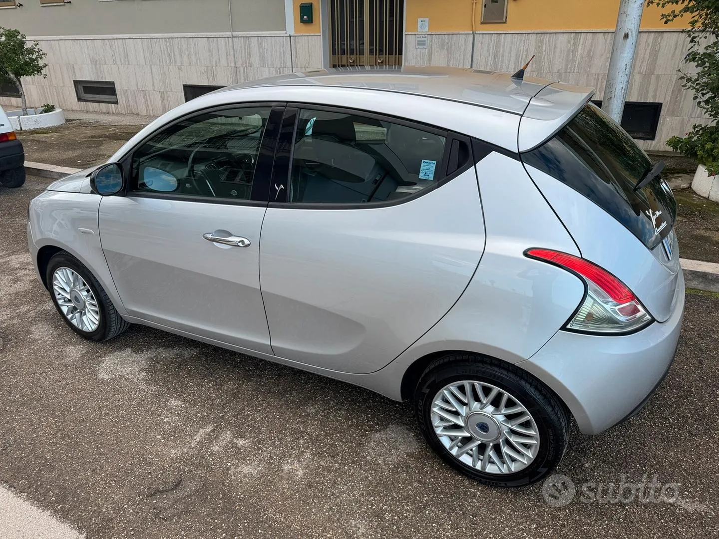 Lancia Ypsilon 2014 photo 4