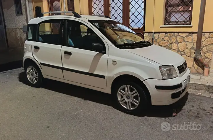 Fiat Panda 2007 photo 2