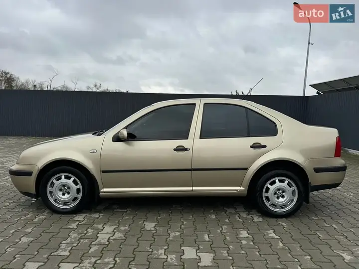 Volkswagen Bora 2002 photo 4