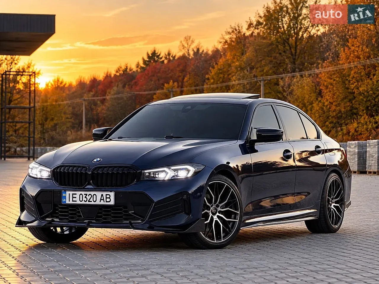 BMW 3 Series 2019 photo 4