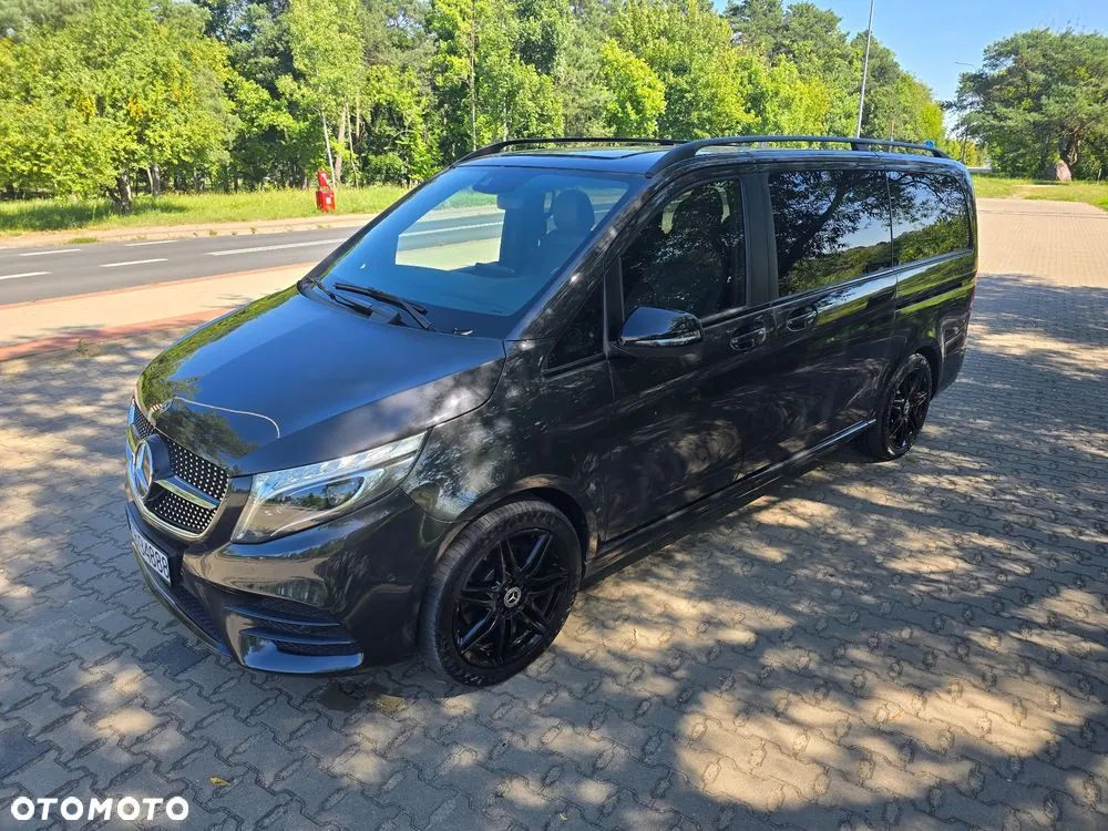 Mercedes-Benz V-Class 2020 photo 2