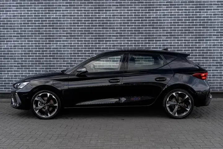 Cupra Leon 2025 photo 3