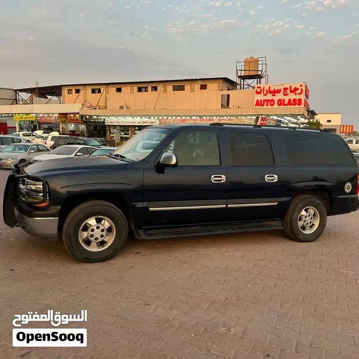 Chevrolet Suburban 2004 photo 4