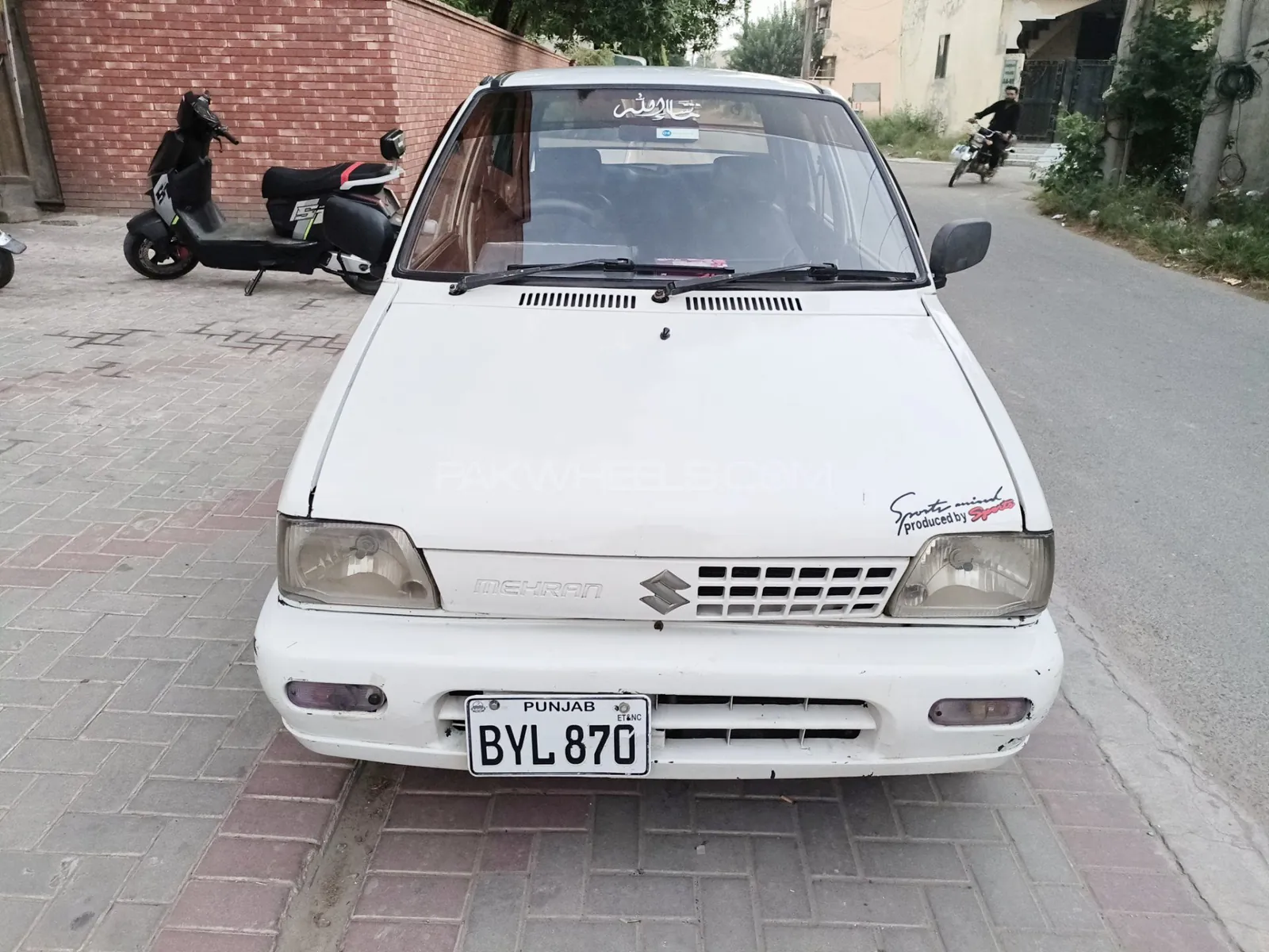 Suzuki Mehran