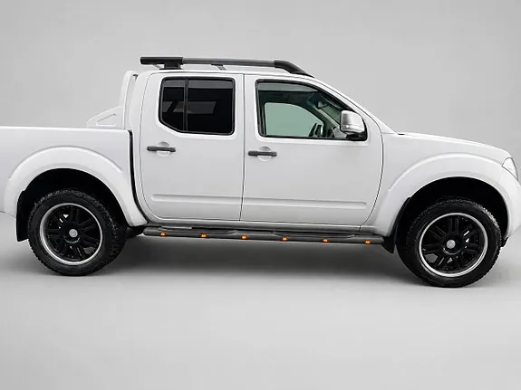 Nissan Navara 2014 photo 4