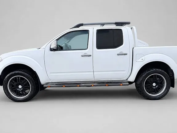 Nissan Navara 2014 photo 3