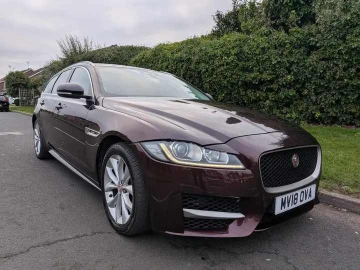 Jaguar Xf 2018 photo 3