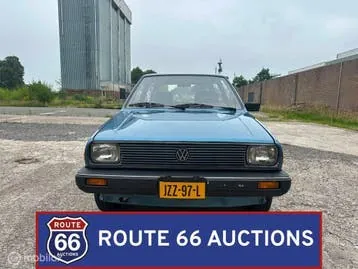 Volkswagen Polo 86C Steilheck 1981 photo 3