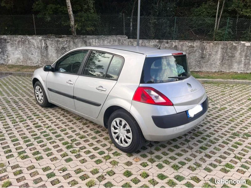Renault Megane 2005 photo 2